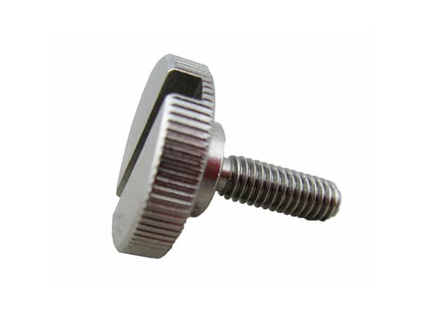 Rückwandschraube für hörbert